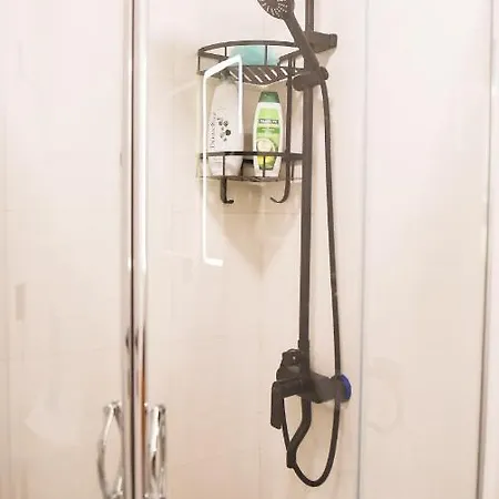 Matisse No8 - One Bedroom With Parking