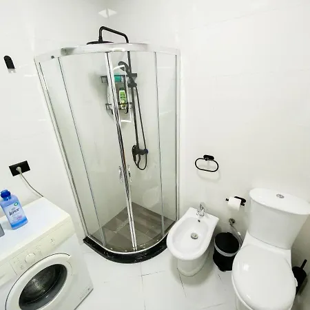 Matisse No8 - One Bedroom With Parking * Tirana