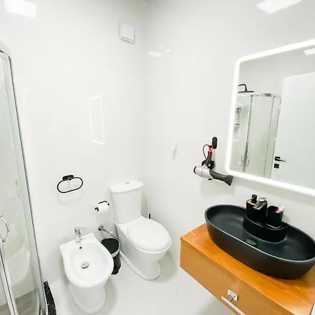 Appartamento Matisse No8 - One Bedroom With Parking Tirana