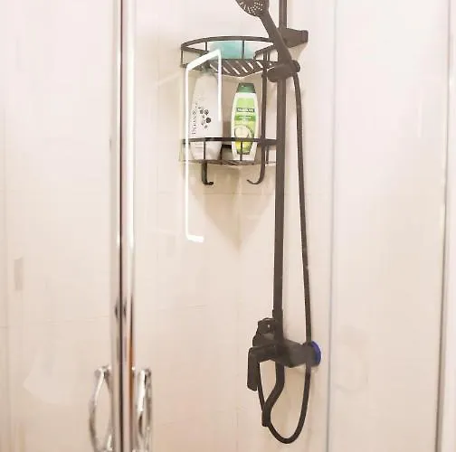 Matisse No8 - One Bedroom With Parking