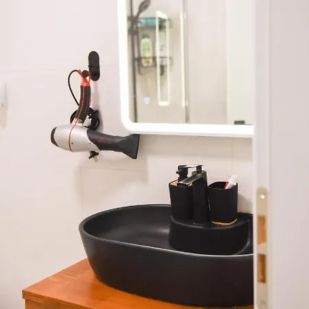 شقة Matisse No8 - One Bedroom With Parking *