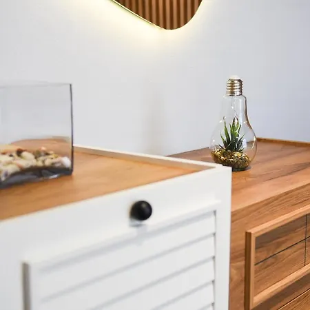 Matisse No8 - One Bedroom With Parking 地拉那