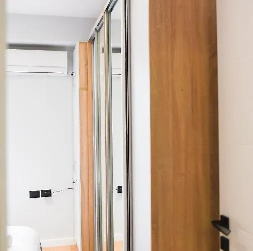 Matisse No8 - One Bedroom With Parking Tirana