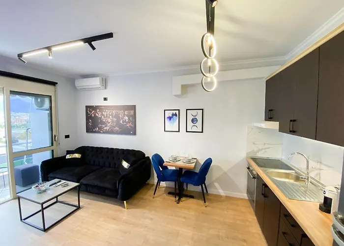 Matisse No8 - One Bedroom With Parking *